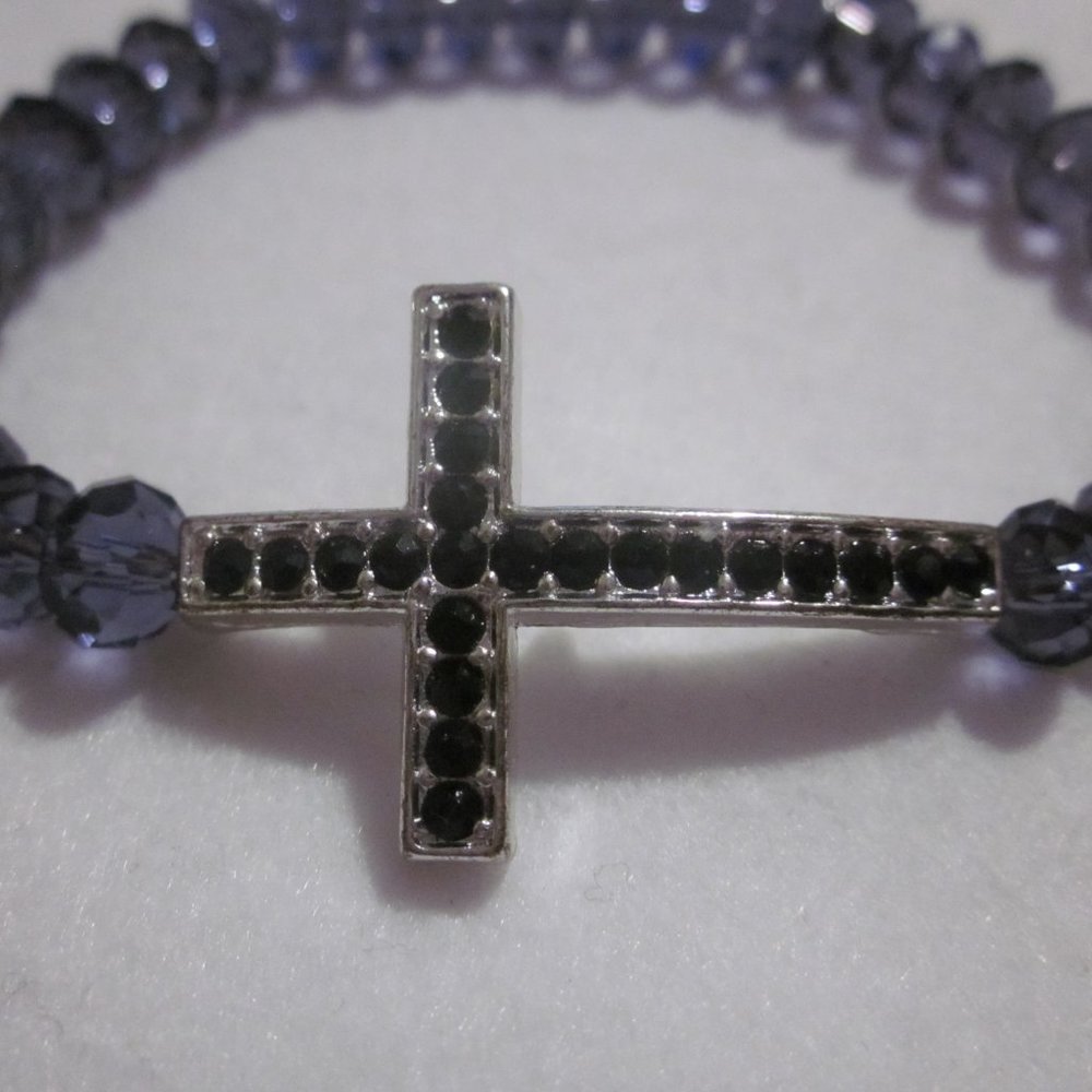 Purple Cross Bracelet. - Picture 2 of 3